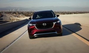 Chủ xe Mazda đâm đơn kiện hãng xe chỉ vì tiếng phanh