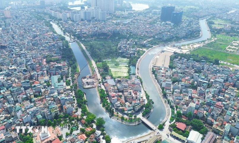Hà Nội yêu cầu hoàn thành cải tạo, chỉnh trang bờ sông Tô Lịch trước ngày 30/8
