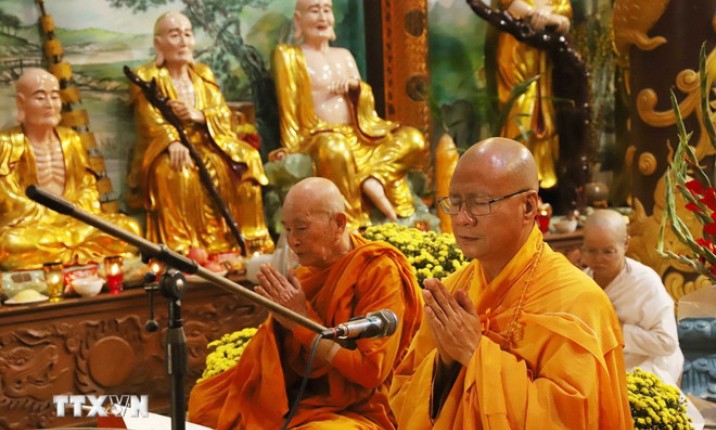 Chùa Phật Tích - Hồn Việt giữa lòng thủ đô Vientiane của Lào