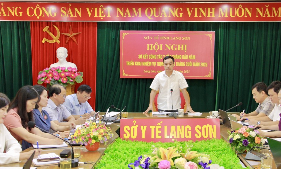  Sơ kết công tác y tế 6 tháng đầu năm 2025