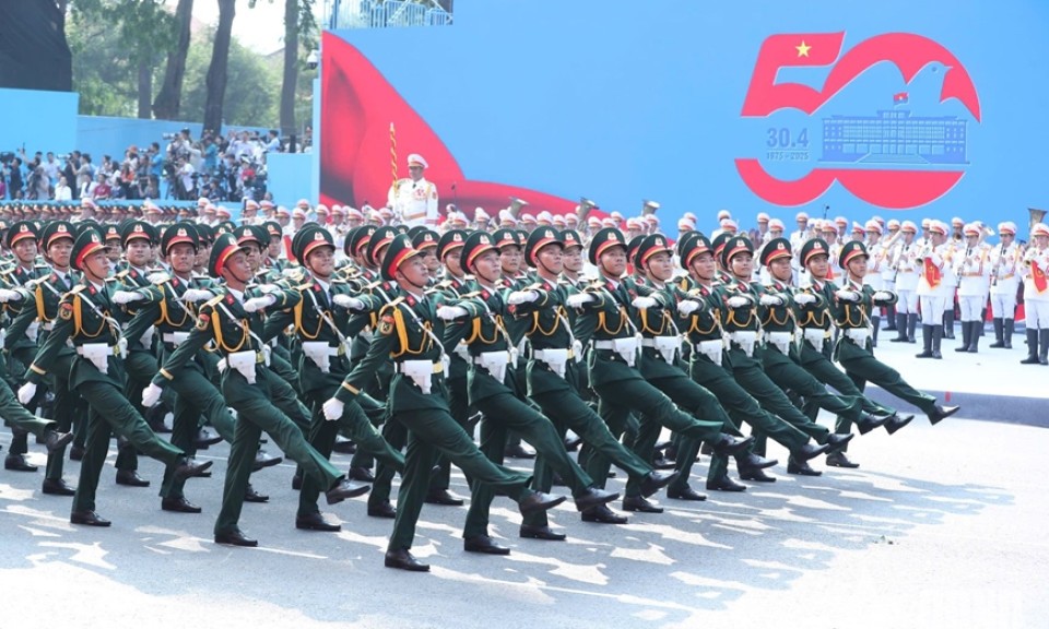 Tăng cường công tác bảo vệ chính trị nội bộ trên không gian mạng trong Quân đội nhân dân Việt Nam hiện nay