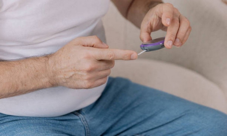 Chỉ số đường huyết tăng nhẹ cũng làm giảm khả năng sinh sản ở nam giới
