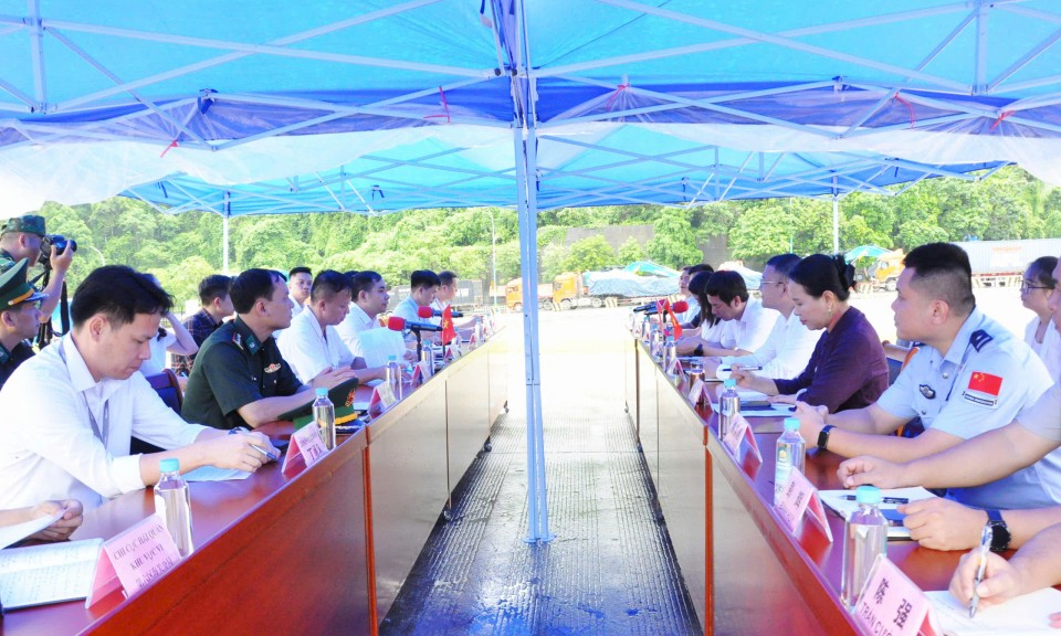 Thúc đẩy kinh tế cửa khẩu
