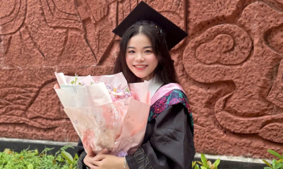 Từ cánh đồng ngô đến giảng đường Đại học Thanh Hoa