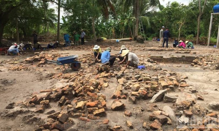 Chiêm ngưỡng các bảo vật quốc gia Óc Eo-Ba Thê
