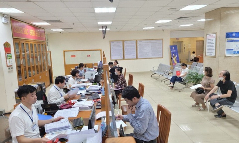 Tập trung tháo gỡ khó khăn trong thực hiện thủ tục hành chính, chuyển đổi số giai đoạn đầu vận hành mô