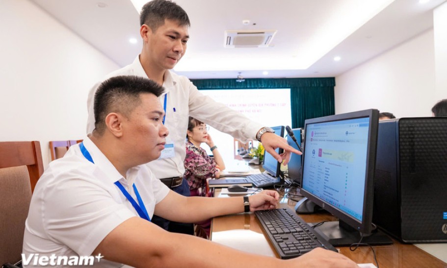 Bộ Nội vụ yêu cầu cập nhật Cơ sở dữ liệu Quốc gia về cán bộ công chức, viên chức
