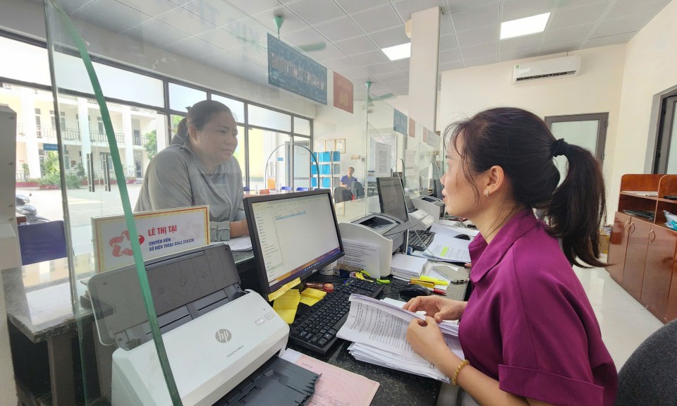 Thông suốt thủ tục đất đai
