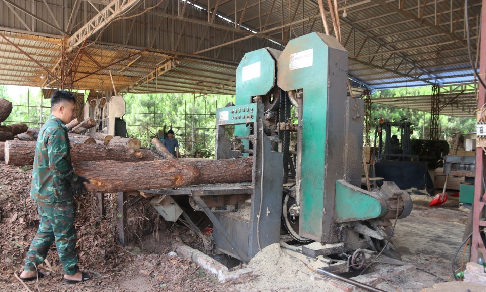 Tiếp sức phát triển sản xuất