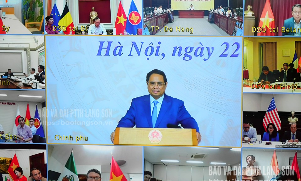 Hội nghị Thủ tướng Chính phủ với các cơ quan đại diện Việt Nam ở nước ngoài