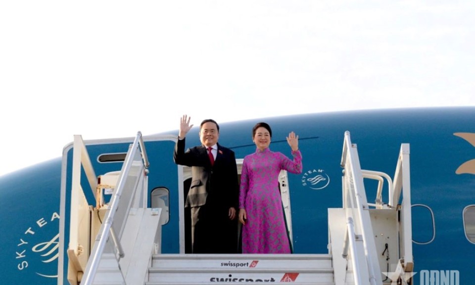 Chủ tịch Quốc hội Trần Thanh Mẫn và phu nhân tới Rabat, bắt đầu chuyến thăm chính thức Vương quốc Morocco