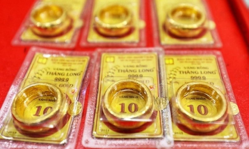 Giá vàng hôm nay 26/7: Vàng thế giới quay đầu giảm