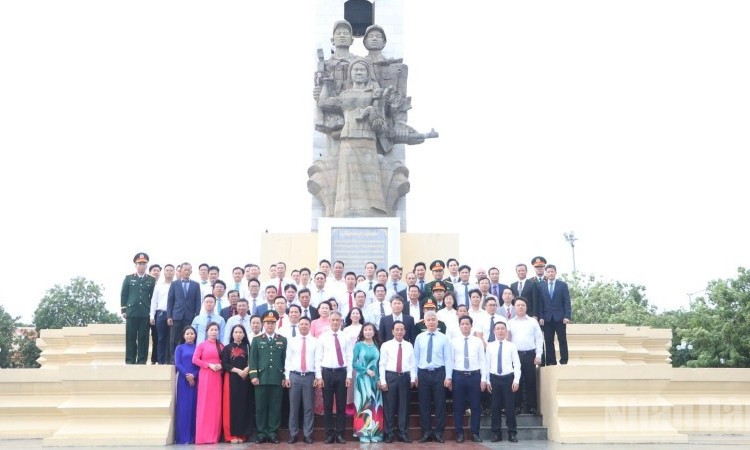Kỷ niệm 78 năm Ngày Thương binh Liệt sĩ tại Campuchia