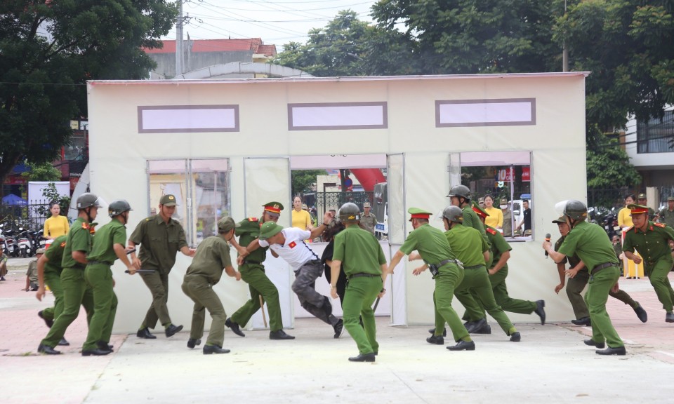 “Lá chắn thép” ở cơ sở