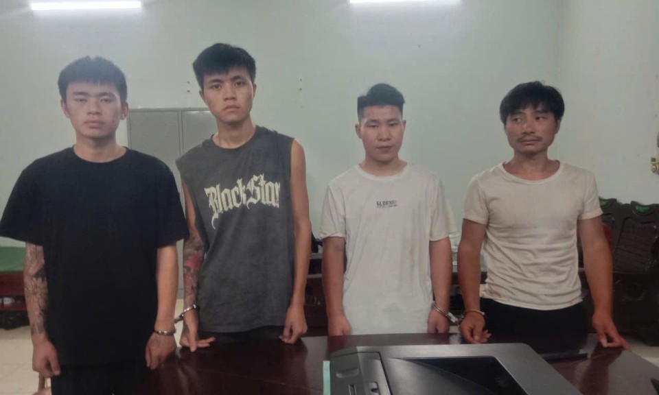 Bắt giữ 4 đối tượng người Trung Quốc nhập cảnh trái phép vào Việt Nam