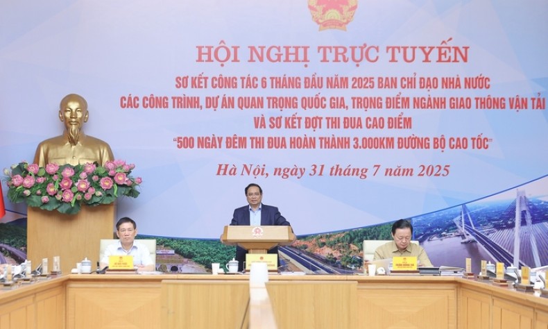 Thủ tướng: Chạy đua với thời gian để có 3.000km cao tốc vào cuối 2025
