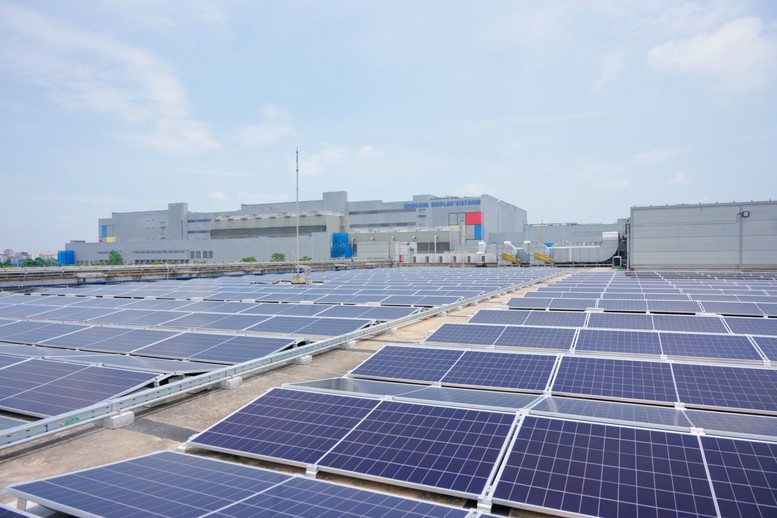 Dự án năng lượng mặt trời áp mái tại SEV dự kiến sản xuất lượng điện sạch tương đương 2.59 triệu kWh mỗi năm.