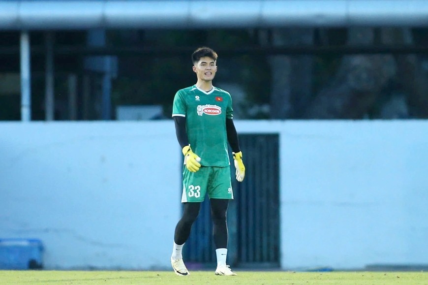 Thủ môn Trần Trung Kiên. Ảnh: VFF