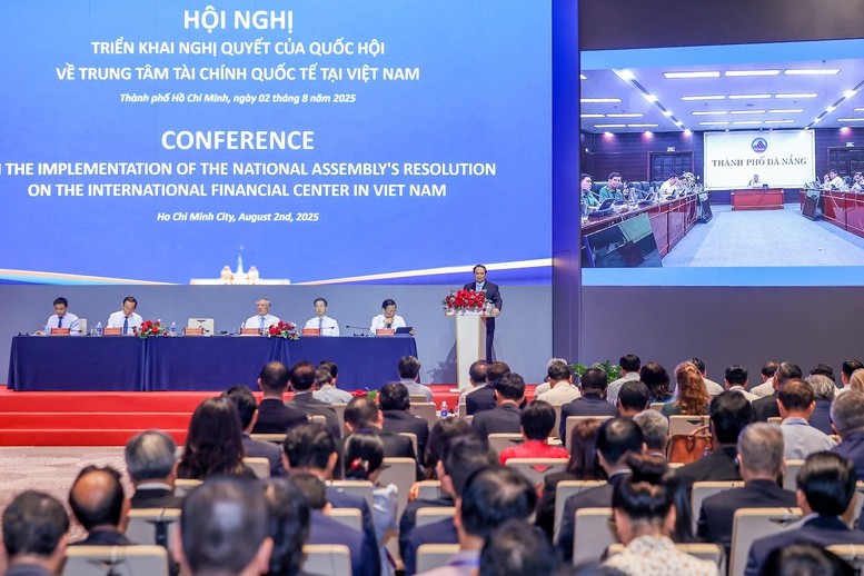 Thủ tướng Phạm Minh Chính đánh giá đây là một sự kiện có ý nghĩa chiến lược quan trọng trong việc thu hút các dòng vốn đầu tư quốc tế, công nghệ - Ảnh: VGP/Nhật Bắc