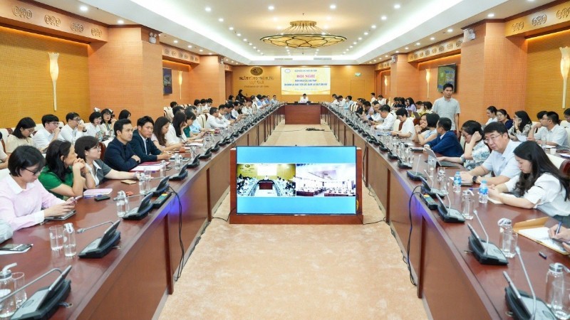 Toàn cảnh hội nghị.