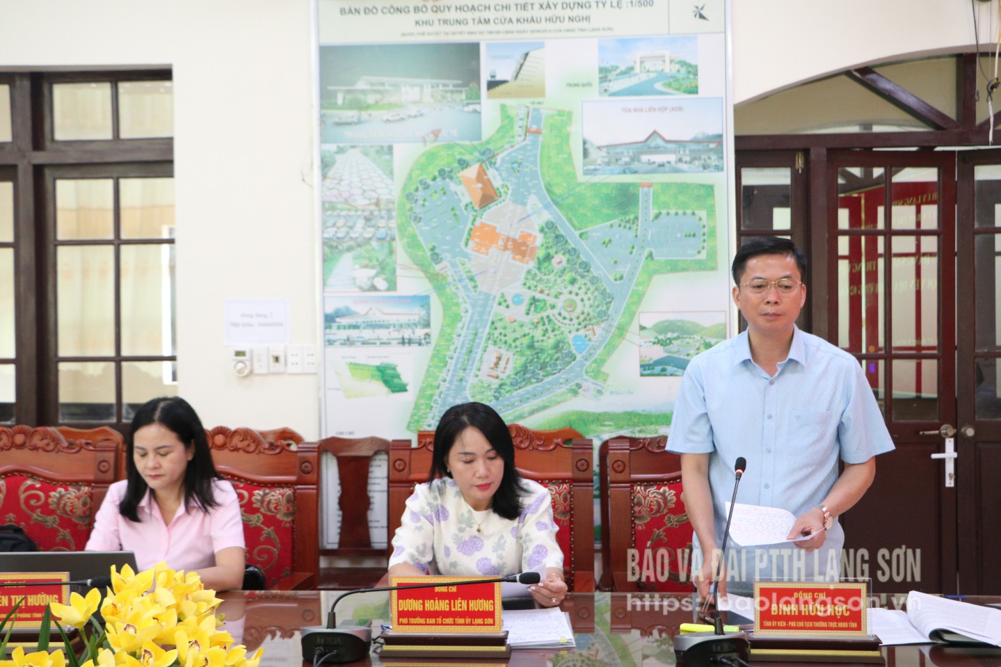 Lãnh đạo HĐND tỉnh phát biểu tại buổi làm việc