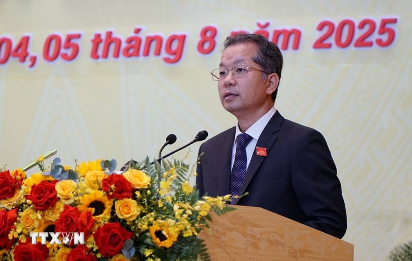 Ủy viên Trung ương Đảng, Bí thư Thành ủy, Trưởng Đoàn đại biểu Quốc hội thành phố Đà Nẵng Nguyễn Văn Quảng phát biểu tại Đại hội. (Ảnh: Quốc Dũng/TTXVN)