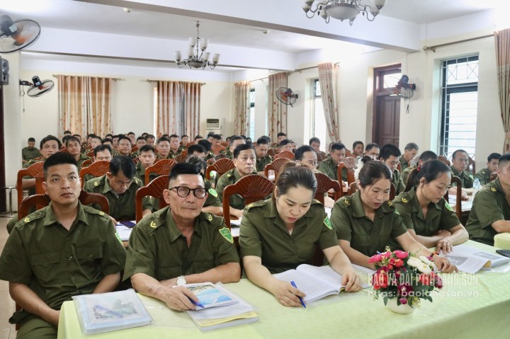 Các học viên tham gia lớp bồi dưỡng