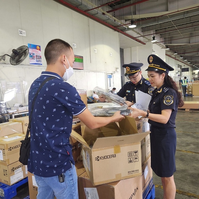 Hoạt động kiểm tra chuyên ngành nhằm phòng ngừa, phát hiện, ngăn chặn và áp dụng biện pháp theo quy định của pháp luật để xử lý kịp thời hành vi vi phạm.