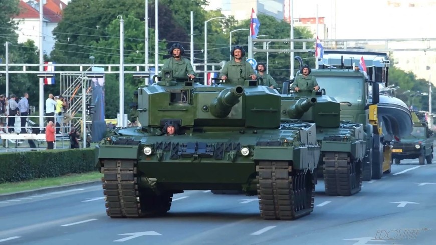 Leopard 2A4HRV sẽ hoạt động tạm thời cho tới khi Croatia tiếp nhận Leopard 2A8. Ảnh: X/Ronkainen