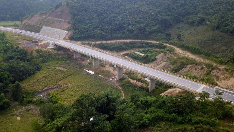 Bổ sung dự án mở rộng đường bộ cao tốc Hòa Lạc - Hòa Bình vào danh mục dự án quan trọng quốc gia, trọng điểm ngành Giao thông vận tải
