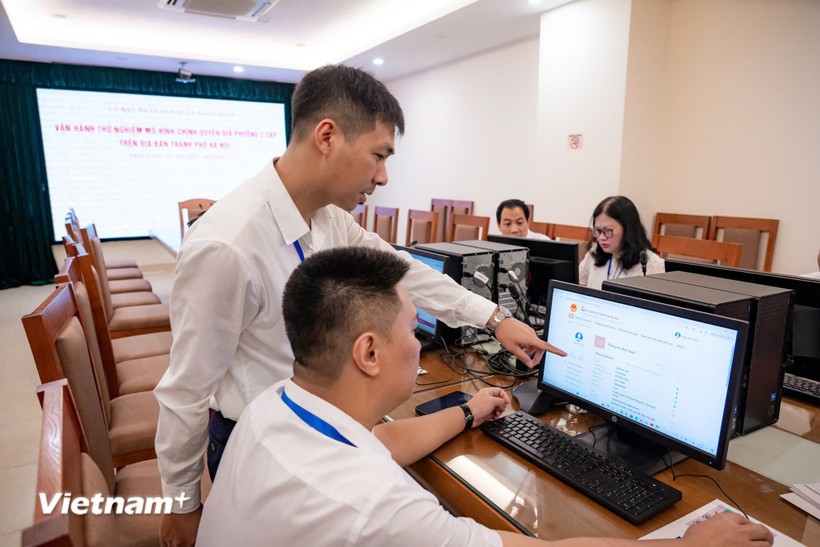 Bộ Nội vụ khuyến khích các địa phương cử cán bộ chuyên môn cấp tỉnh như tài chính, tư pháp, địa chính, công nghệ thông tin... hỗ trợ, 
