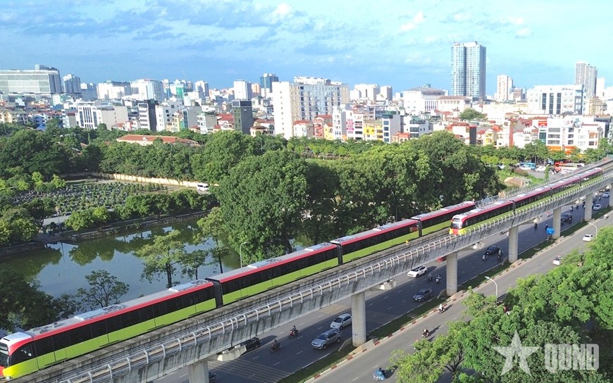  Tuyến đường sắt trên cao đoạn Nhổn - Cầu Giấy. Ảnh: THÁI HƯNG