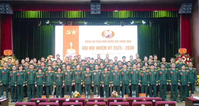 Tập thể cán bộ, chiến sĩ Điện ảnh Quân đội nhân dân tham dự Đại hội nhiệm kỳ 2025 - 2030. 