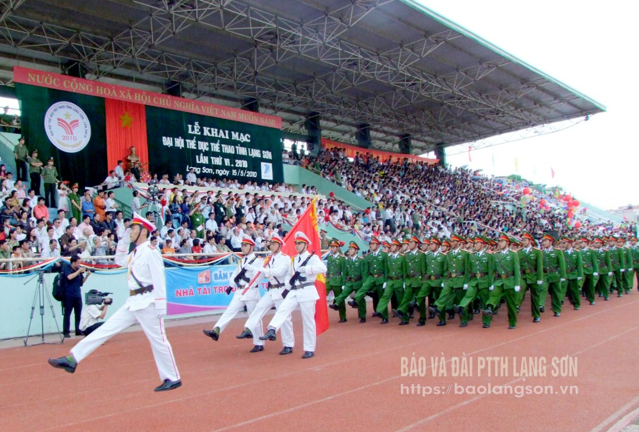 Công an Lạng Sơn tham gia diễu binh, diễu hành biểu dương lực lượng tại Đại hội thể dục thể thao tỉnh Lạng Sơn lần thứ VI 