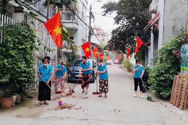 Tổ chức các đợt ra quân tổng vệ sinh, thu gom rác thải chào mừng Lễ kỷ niệm 80 năm Quốc khánh 2/9