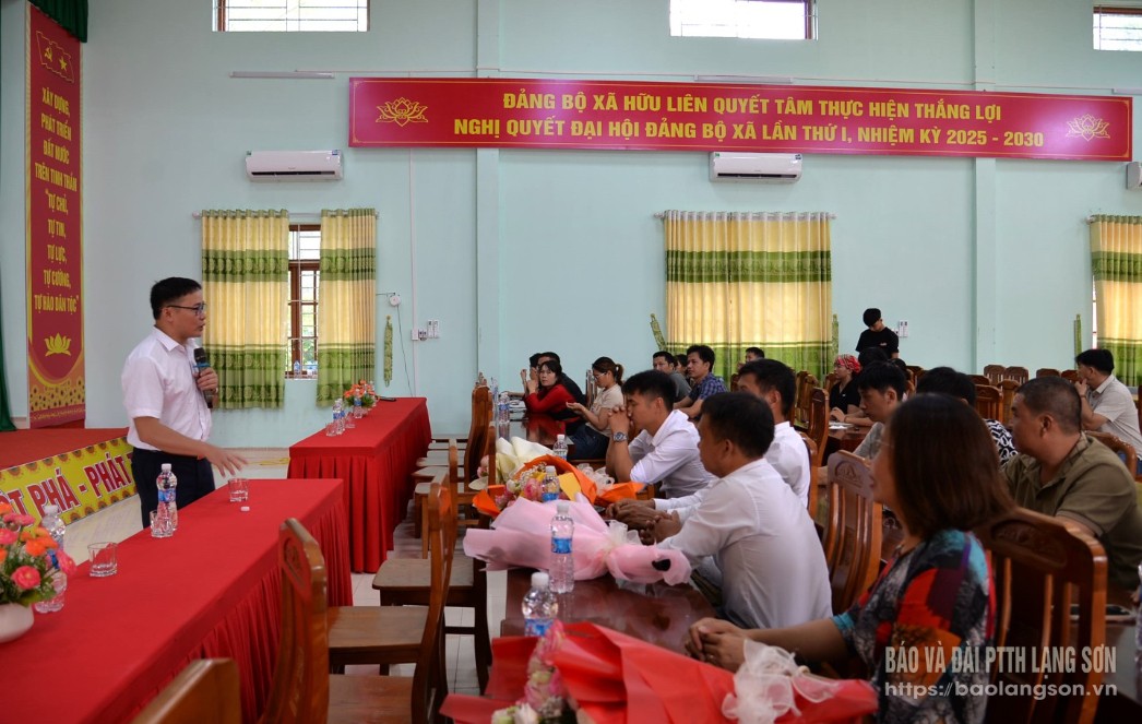 Các học viên được tập huấn kỹ năng giao tiếp và quản lý homestay