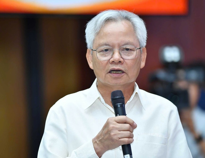 GS, TS Tạ Ngọc Tấn. 