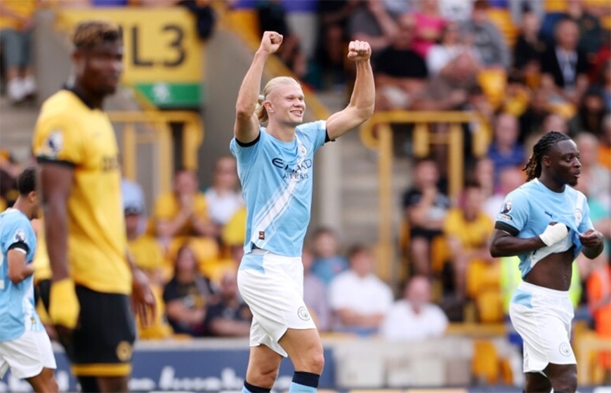 Haaland lập cú đúp giúp Man City thắng to trận ra quân Ngoại hạng Anh. Ảnh: NBC Sports 