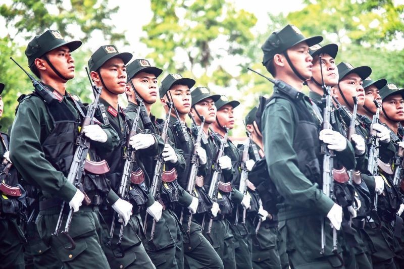 Công an Thủ đô vinh dự 5 lần được Bác Hồ đến thăm, 15 lần được Người tặng lẵng hoa, 3 năm liên tục được Bác tặng cờ luân lưu, 66 đồng chí được tặng Huy hiệu của Người và nhiều phần thưởng cao quý khác. (Ảnh: Phú Khánh)