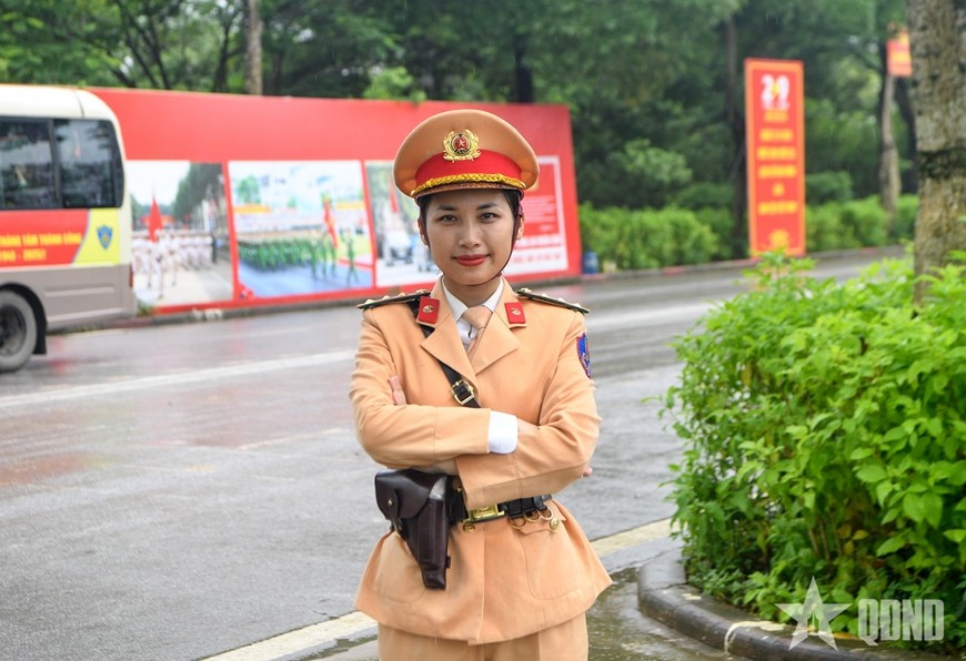 Đồng chí Lê Thị Hạnh, một trong những người 