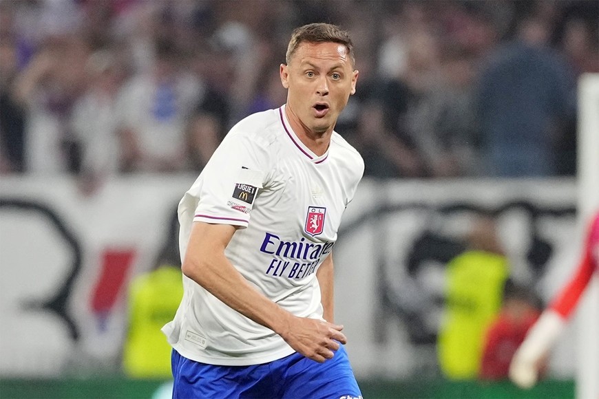  Hiện vẫn chưa rõ lý do Lyon quyết định chia tay Nemanja Matic. Ảnh: The Independent