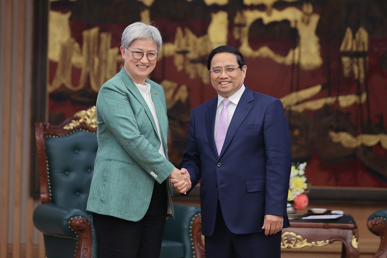 Thủ tướng Chính phủ Phạm Minh Chính tiếp Bộ trưởng Ngoại giao Australia Penny Wong - Ảnh: VGP/Nhật Bắc