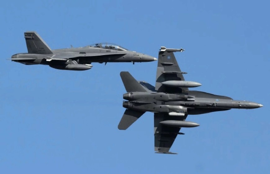 Malaysia đang đánh giá các lựa chọn tiêm kích thế hệ thứ năm từ Pháp, Mỹ và Nga, bao gồm Rafale F4, F-35 và Su-57. Ảnh: DSA