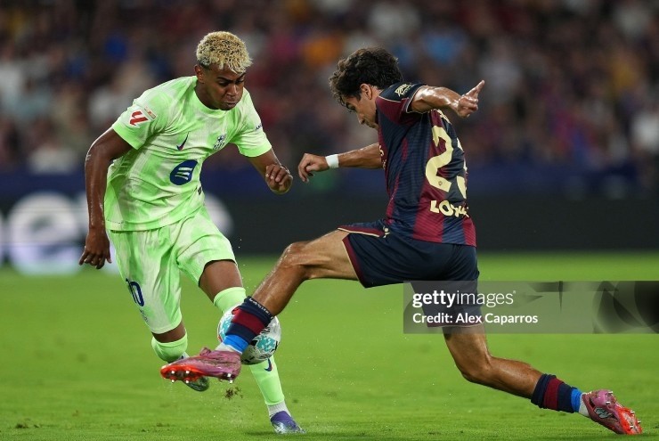 Barcelona ngược dòng hạ Levante. Ảnh: Getty