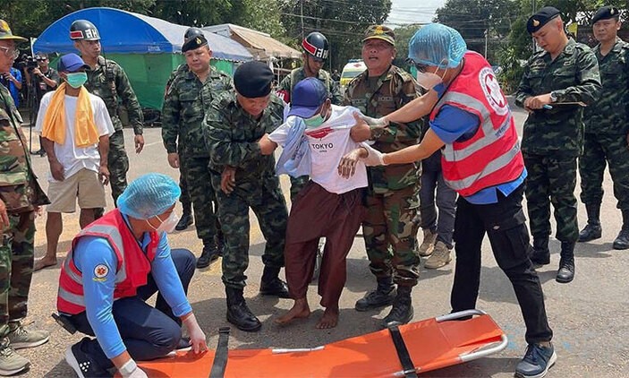 Thái Lan thả hai binh sĩ Campuchia bị bắt