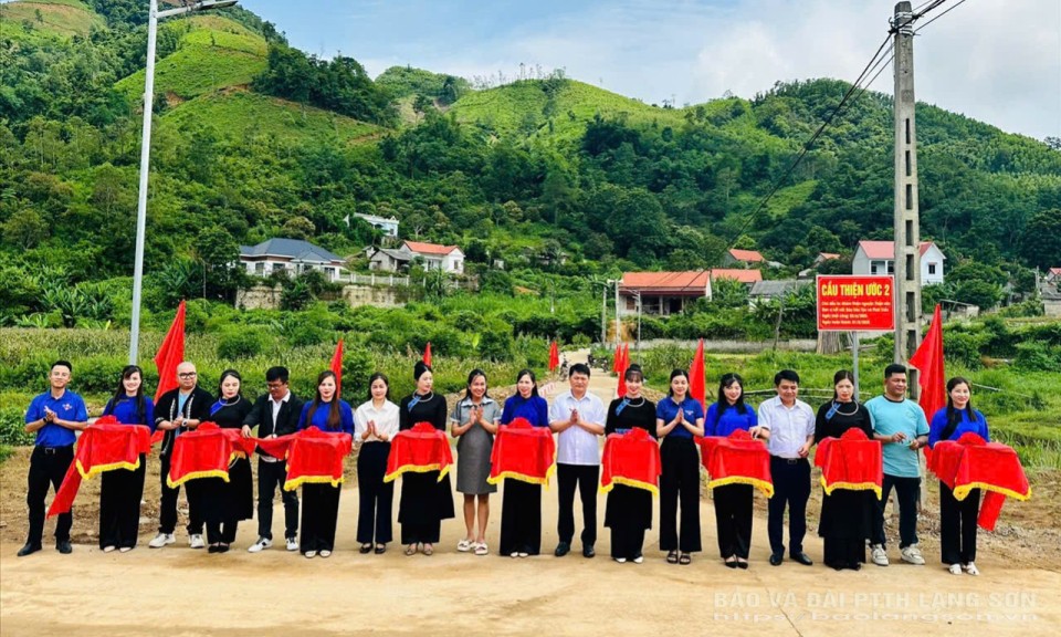 Bàn giao đưa cầu Thiện Ước vào sử dụng