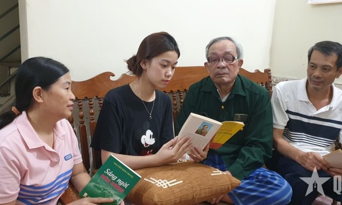 Người đam mê viết sử - Bài 2: Như “Ngọn lửa cao nguyên” (tiếp theo và hết)