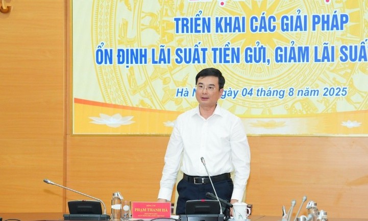 Giữ ổn định lãi suất tiền gửi, giảm lãi suất cho vay