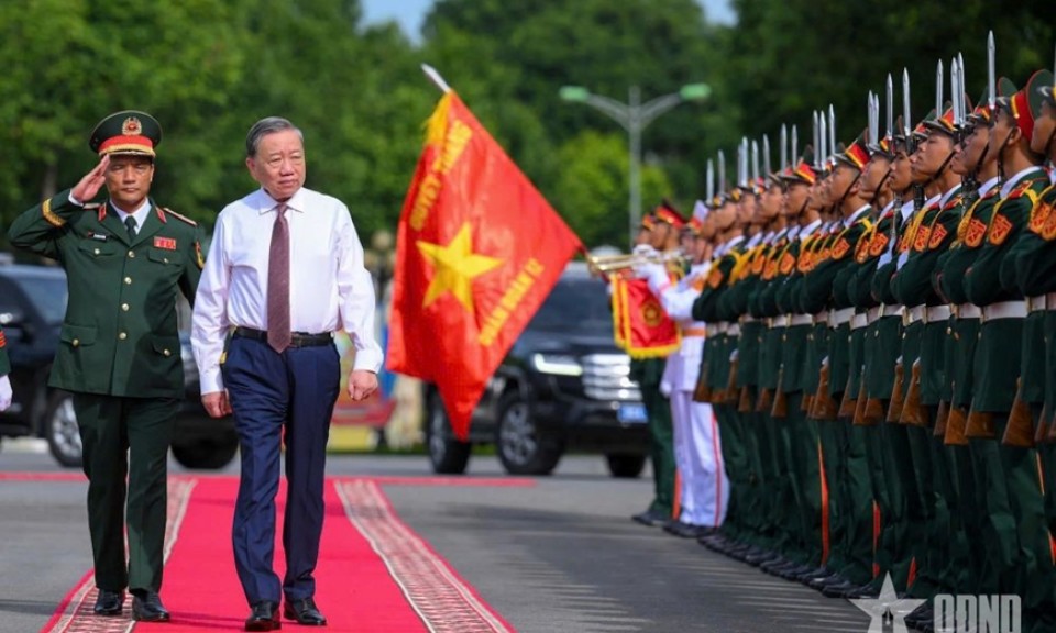 Tổng Bí thư Tô Lâm thăm và làm việc tại Quân đoàn 12