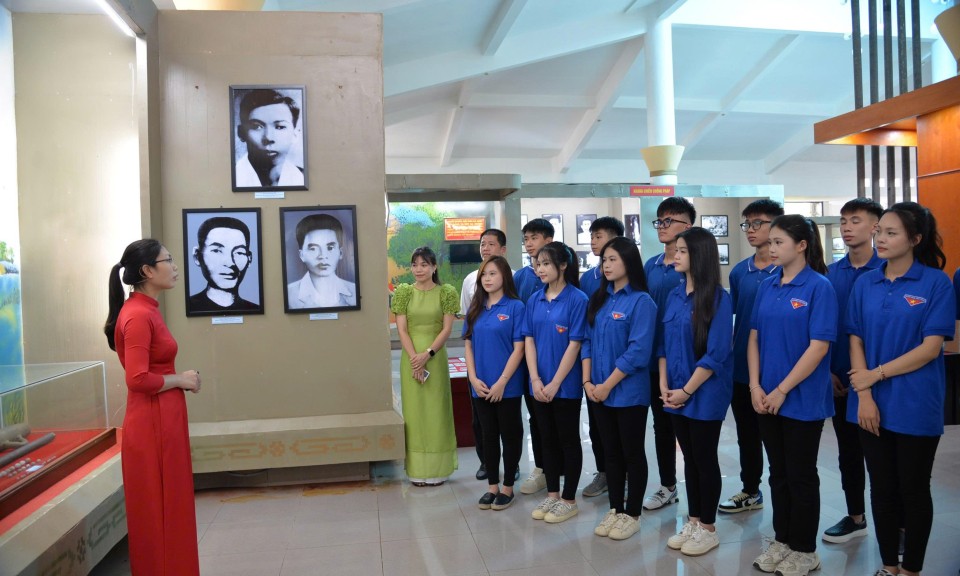 Tinh thần thép Lương Văn Tri